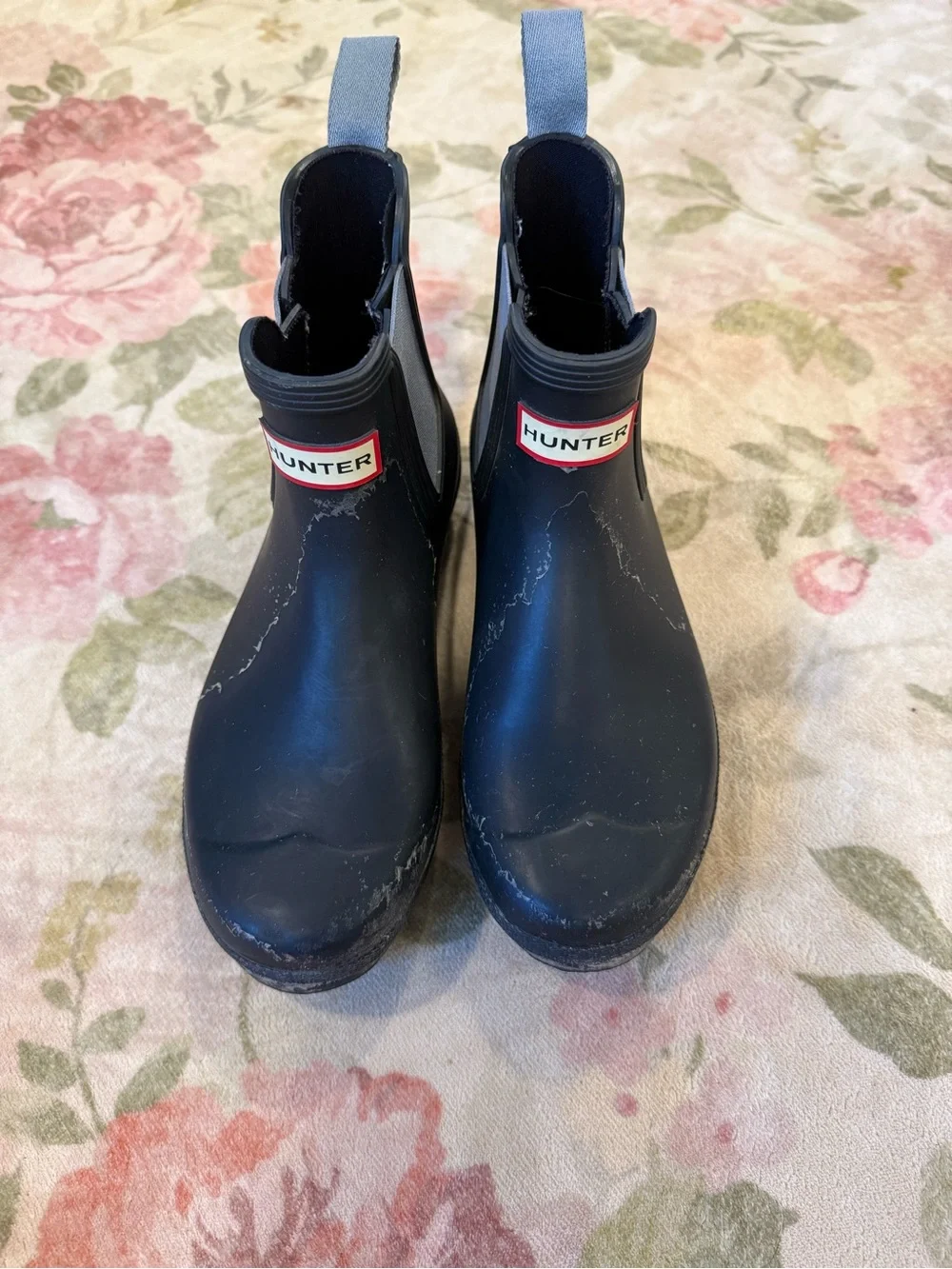 Hunter women’s Black Chelsea Rain Boots